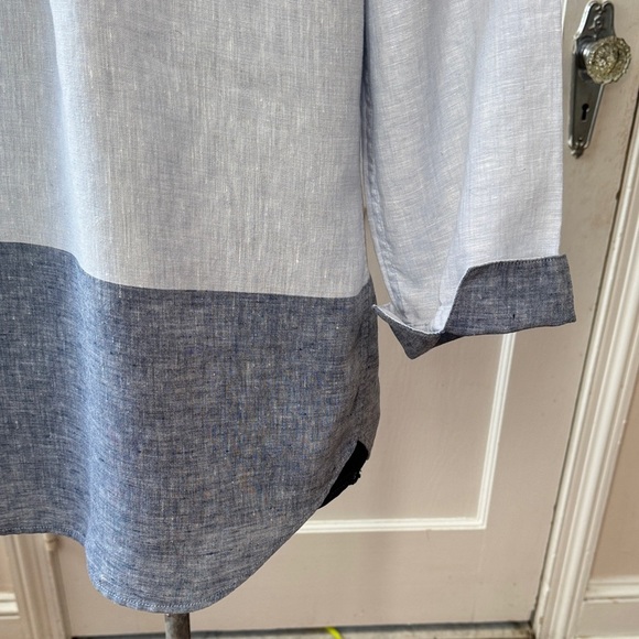 Chico's Two-Tone Linen Blue Button Down Shirt Size 0 (small) - Picture 6 of 15